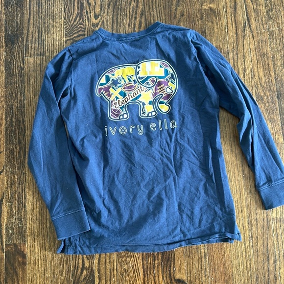 Long sleeve and short sleeve ivory Ella shirts - Picture 3 of 8